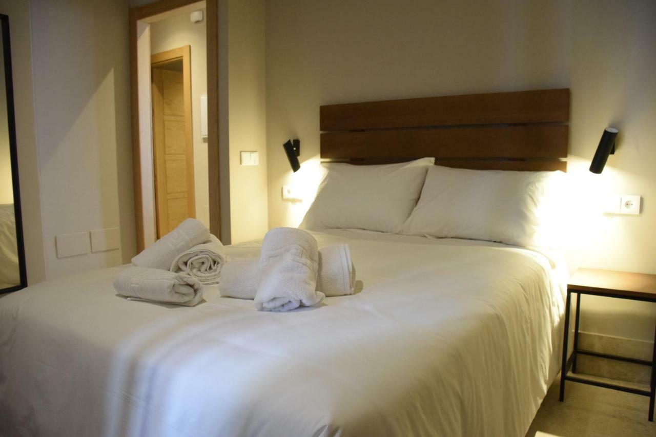 Chacon Apartments & Suites Estepona Dış mekan fotoğraf