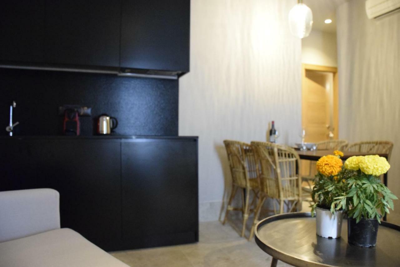 Chacon Apartments & Suites Estepona Dış mekan fotoğraf