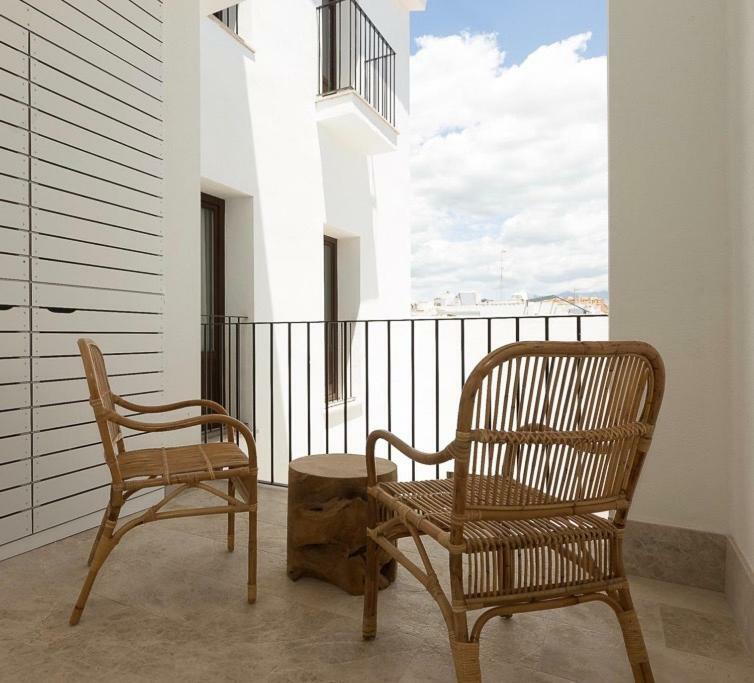 Chacon Apartments & Suites Estepona Dış mekan fotoğraf