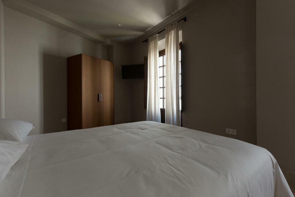 Chacon Apartments & Suites Estepona Dış mekan fotoğraf