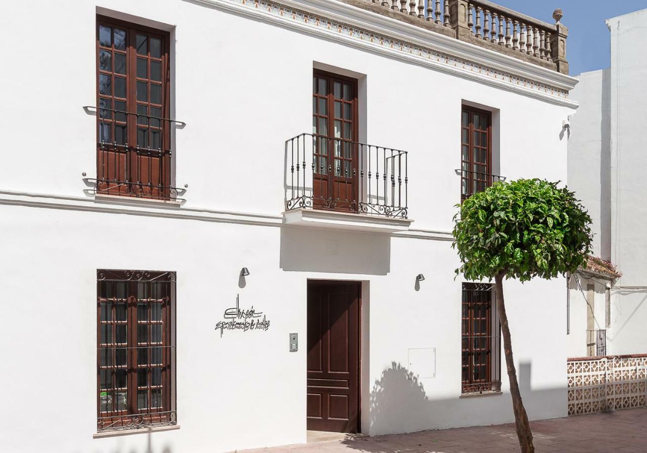 Chacon Apartments & Suites Estepona Dış mekan fotoğraf